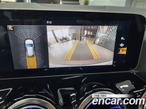 Mercedes-Benz GLA-Class GLA250 4MATIC 2020 года из Южной Кореи