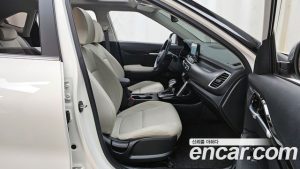 Kia Seltos Бензин 1.6 Turbo 2WD 2021 года из Южной Кореи