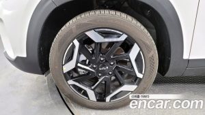 Kia Seltos Бензин 1.6 Turbo 2WD 2024 года из Южной Кореи