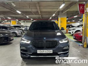 BMW X5 xDrive 40d xLine 2021 года из Южной Кореи