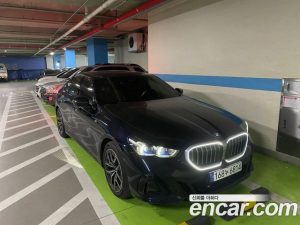 BMW 5-Series 520i M Sport 2024 года из Южной Кореи