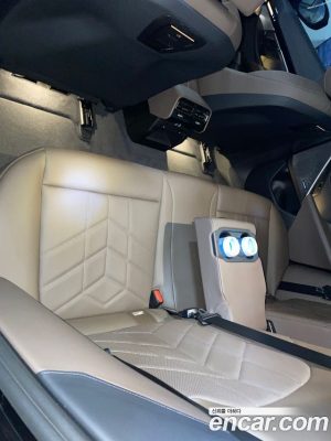 BMW 5-Series 520i M Sport 2024 года из Южной Кореи