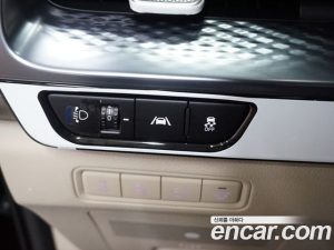 Kia Carnival 7-Seater HI-Limousine 2023 года из Южной Кореи