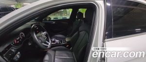 Audi A4 40 TFSI Premium 2021 года из Южной Кореи