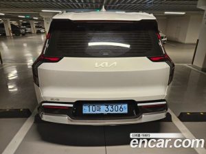 Kia EV9 Earth 4WD 2024 года из Южной Кореи
