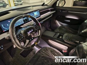 Kia EV9 Earth 4WD 2024 года из Южной Кореи