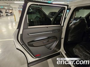 Kia EV9 Earth 4WD 2024 года из Южной Кореи