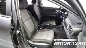 Kia Stonic 1.4 2020 года из Южной Кореи