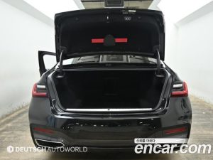 BMW 7-Series 730Ld xDrive M Sport 2020 года из Южной Кореи