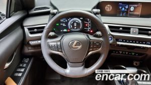 Lexus UX 2.0 2WD 2021 года из Южной Кореи