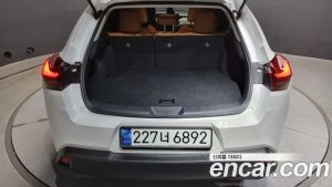 Lexus UX 2.0 2WD 2021 года из Южной Кореи