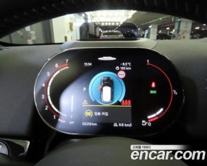 Mini Countryman JCW 2023 года из Южной Кореи