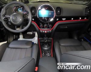 Mini Countryman JCW 2023 года из Южной Кореи