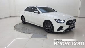 Mercedes-Benz E-Class E250 AMG Line 2023 года из Южной Кореи