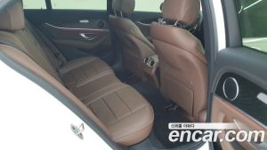 Mercedes-Benz E-Class E250 AMG Line 2023 года из Южной Кореи