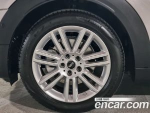 Mini Countryman CLASSIC 2023 года из Южной Кореи