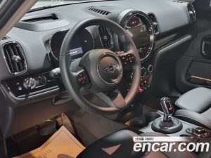 Mini Countryman CLASSIC 2023 года из Южной Кореи