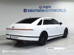 Hyundai Grandeur 2.5 Бензин 2WD 2023 года из Южной Кореи