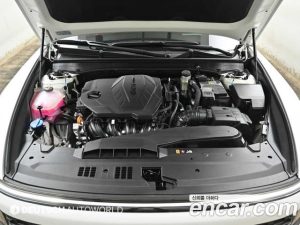 Hyundai Grandeur 2.5 Бензин 2WD 2023 года из Южной Кореи