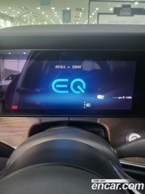 Mercedes-Benz E-Class E300e 4MATIC Exclusive 2021 года из Южной Кореи