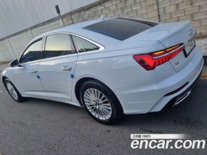 Audi A6 40 TDI Premium 2020 года из Южной Кореи