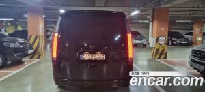 Hyundai Staria 4WD Lounge 9-Seater 2023 года из Южной Кореи