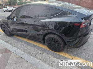 Tesla Model Y RWD 2023 года из Южной Кореи