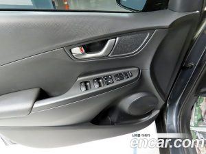 Hyundai Kona 1.6 Turbo 2WD 2019 года из Южной Кореи