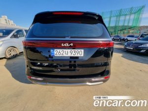 Kia Carnival Бензин 9-Seater Signature 2023 года из Южной Кореи