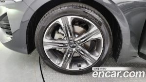 Kia K5 2.0 2021 года из Южной Кореи