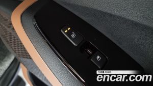 Kia Seltos Бензин 1.6 Turbo 2WD 2024 года из Южной Кореи