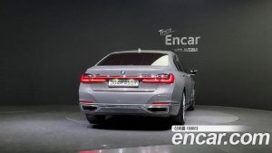 BMW 7-Series 730Ld xDrive Design Pure Excellence 2020 года из Южной Кореи