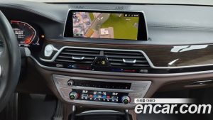 BMW 7-Series 730Ld xDrive Design Pure Excellence 2020 года из Южной Кореи