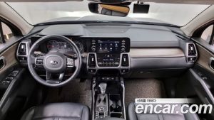 Kia Sorento Дизель 2.2 2WD 2021 года из Южной Кореи