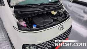Hyundai Staria 4WD Lounge 7-Seater 2024 года из Южной Кореи