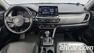 Kia Seltos Бензин 1.6 Turbo 2WD 2020 года из Южной Кореи