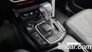 Kia Seltos Бензин 1.6 Turbo 2WD 2020 года из Южной Кореи