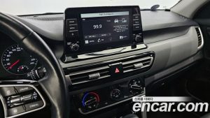 Kia Seltos Бензин 1.6 Turbo 2WD 2020 года из Южной Кореи