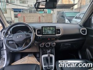 Hyundai Venue 1.6 Flux 2020 года из Южной Кореи