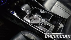 Kia Sorento Дизель 2.2 2WD 2021 года из Южной Кореи