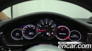 Porsche Panamera 3.0 AWD 2020 года из Южной Кореи