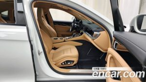 Porsche Panamera 3.0 AWD 2020 года из Южной Кореи