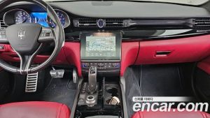 Maserati Quattroporte S Q4 3.0 V6 GranSport 2020 года из Южной Кореи