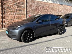 Tesla Model Y LONG RANGE 2023 года из Южной Кореи
