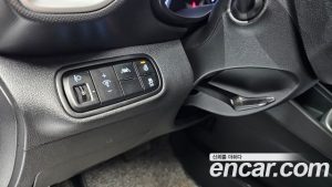 Hyundai Venue 1.6 Modern 2021 года из Южной Кореи