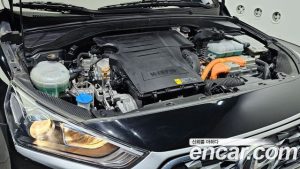 Hyundai Ioniq 1.6 HEV 2020 года из Южной Кореи