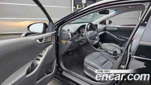 Hyundai Ioniq 1.6 HEV 2020 года из Южной Кореи
