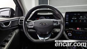 Hyundai Ioniq 1.6 HEV 2020 года из Южной Кореи