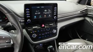 Hyundai Ioniq 1.6 HEV 2020 года из Южной Кореи