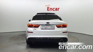 Kia K5 2.0 2020 года из Южной Кореи
